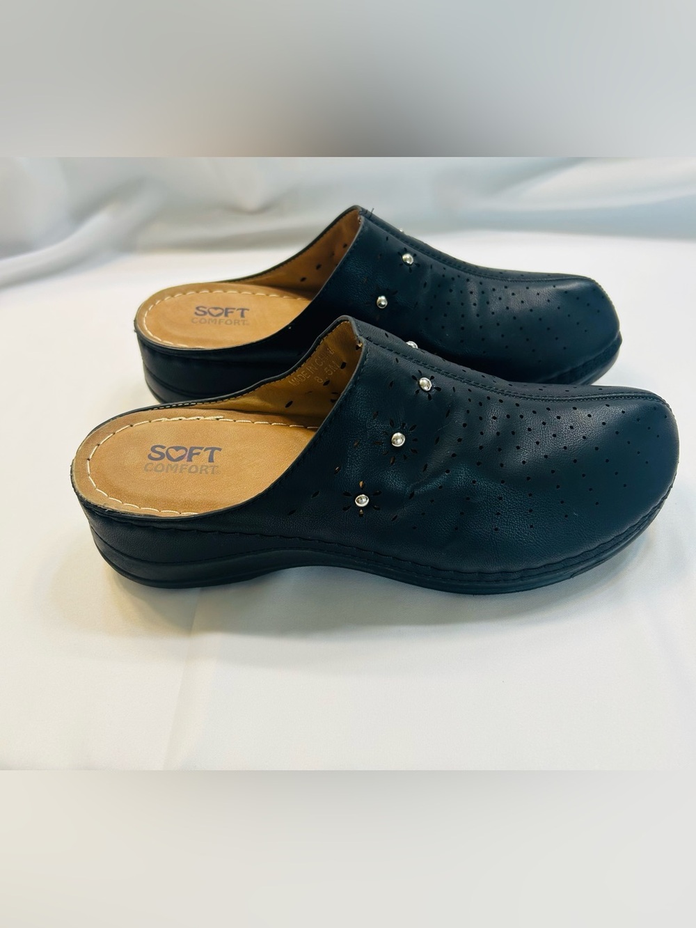 Soft Comfort Black Slip-On Mules with Perforated Upper. New Without Box - Picture 5 of 8